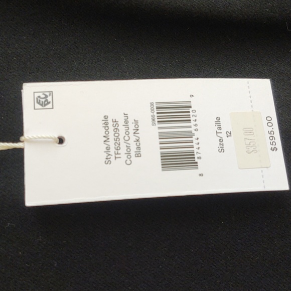 Derek Lam - Black Bell Sleeve Dress W/ Ribbed Knit Accents - Picture 6 of 8